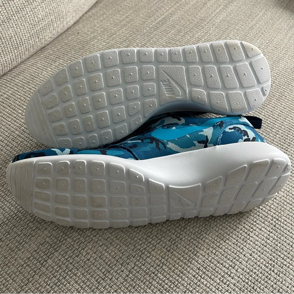 Nike Rosherun Print Dark Electric Blue